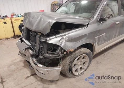 2010 Dodge Ram 1500 Laramie z USA, uszkodzony, nr VIN 1D7RV1CT5AS140271